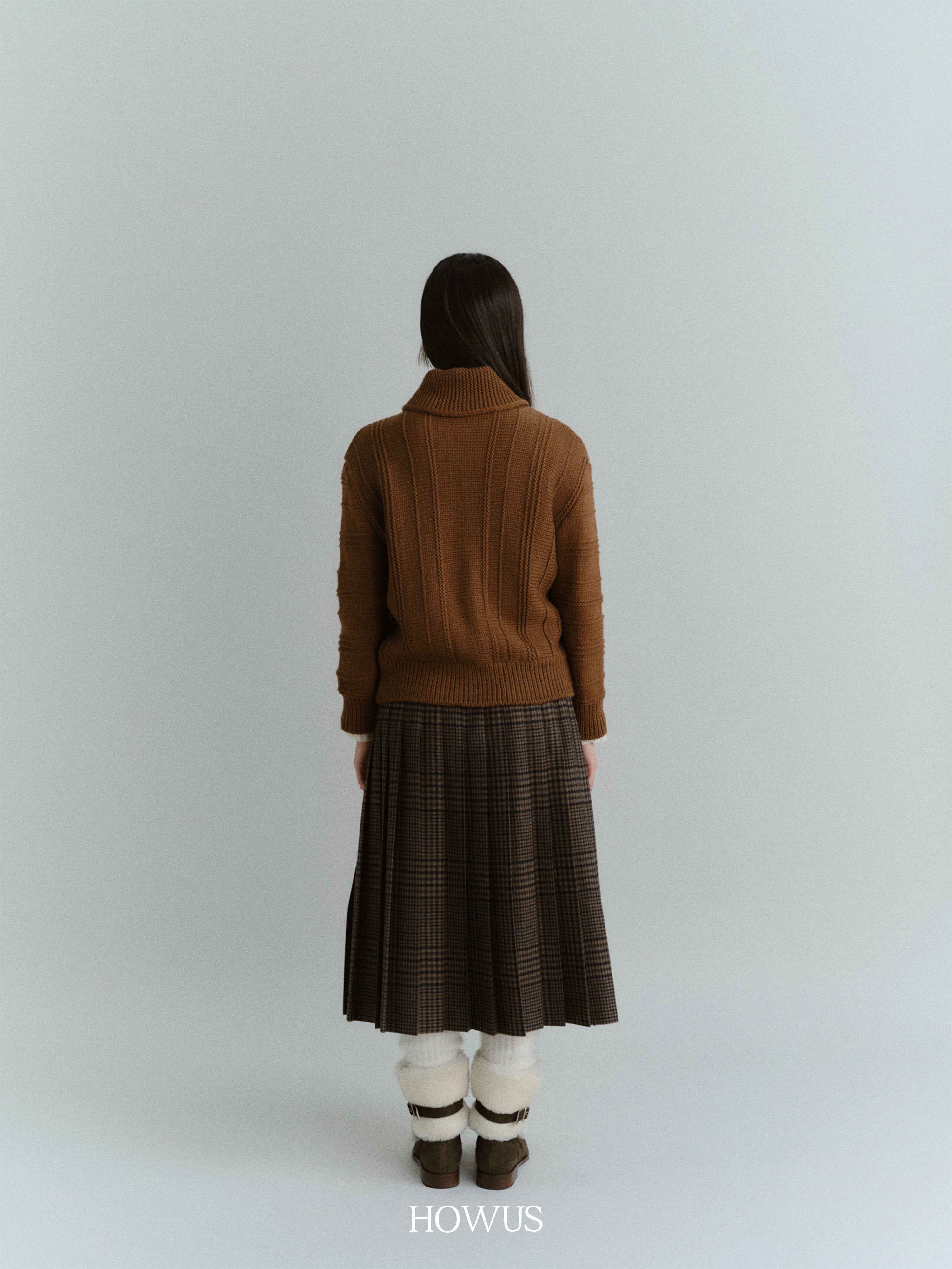 color_brown